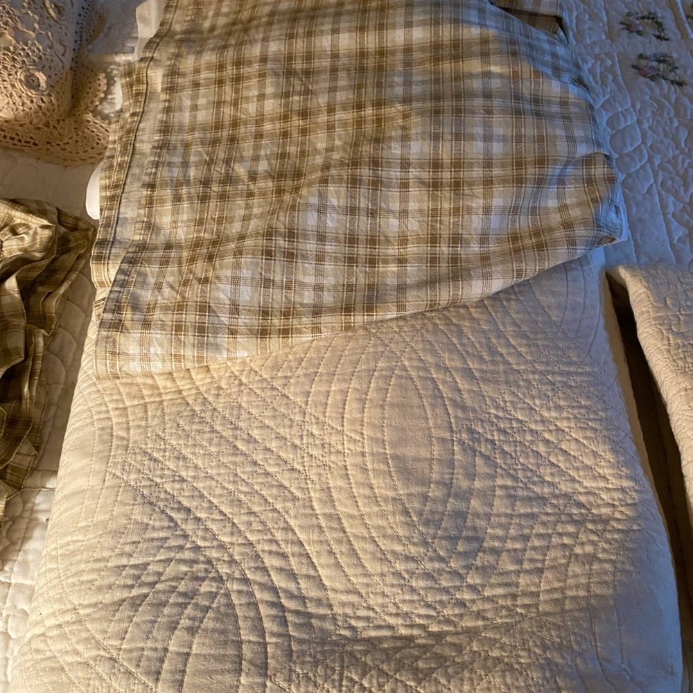 Beautiful Daybed Set